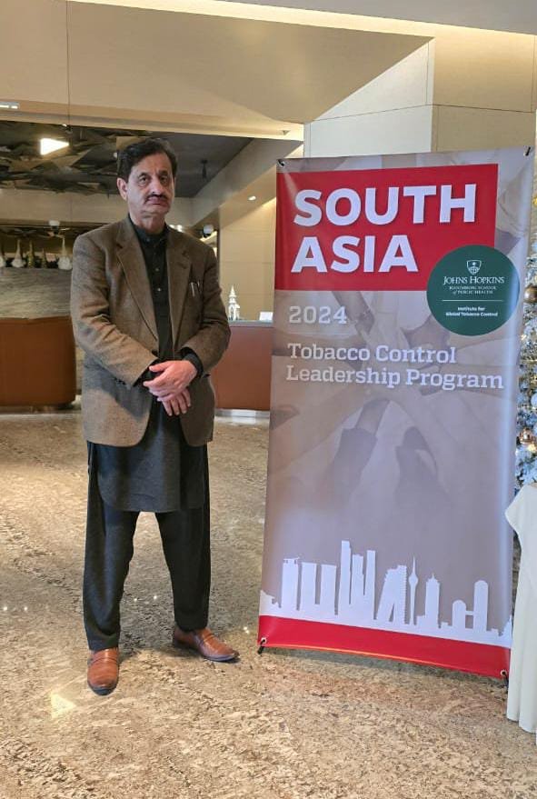 کولمبو۔ معاون خصوصی برائے اطلاعات ایمان شاہ پانچ روزہ ساؤتھ ایشیا ٹوبیکو  کنٹرول لیڈرشپ پروگرام میں شرکت کیلئے سری لنکا کے دارالحکومت کولمبو پہنچ گئے۔ معاون خصوصی برائے انفارمیشن گلگت بلتستان پانچ روزہ ساؤتھ ایشیا ٹوبیکو  کنٹرول لیڈرشپ پروگرام میں پاکستان