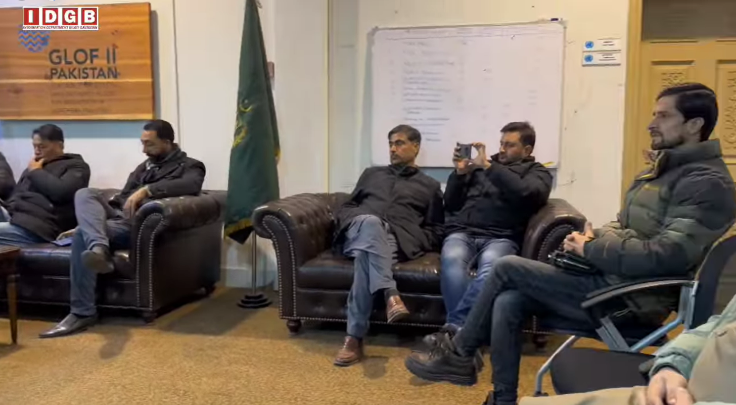 ہنزہ۔ وادی ہنزہ میں موسمیاتی تبدیلی کے سبب گلیشئرز کا پگھلاؤ اور گلیشائی جھیلوں کے پھٹنے کے خطرے سے دوچار وادیوں میں گلاف ٹو پراجیکٹ کے تحت مختلف منصوبوں پر تعمیراتی کام اختتامی مرحلے میں ہے۔