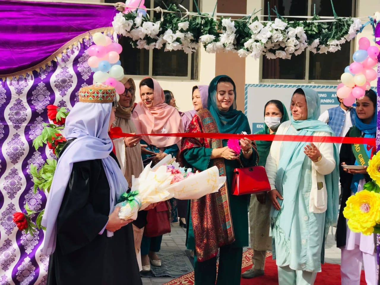 گلگت۔ گورنمنٹ کالج آف ایجوکیشن فار وومن جٹیال گلگت میں جشن ازادی گلگت بلتستان اور *نو نومبر اقبال ڈے* کی مناسبت سے ایک اہم تقریب منعقد ہوئی،