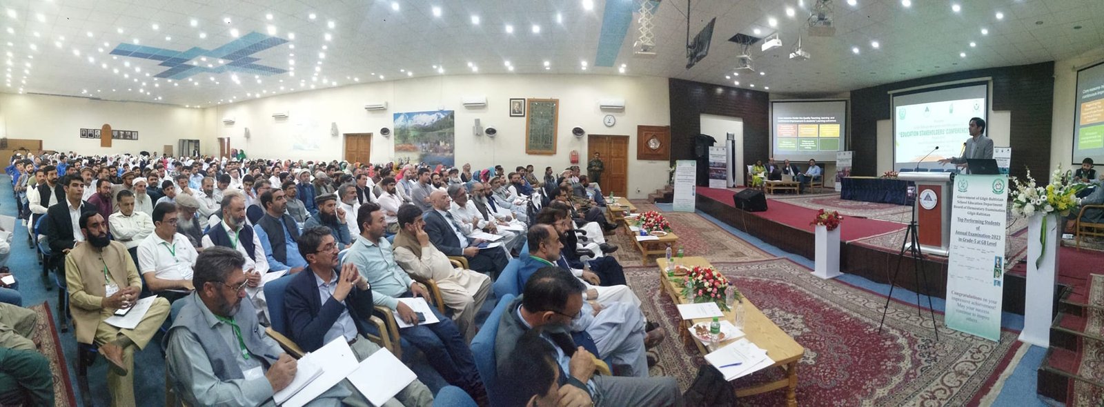 گلگت۔ محکمہ تعلیم گلگت بلتستان، قراقرم انٹرنیشنل یونیورسٹی اور آغا خان فاؤنڈیشن کے باہمی اشتراک سے ایجوکیشن سٹیک ہولڈرز کانفرنس جاری ہے۔