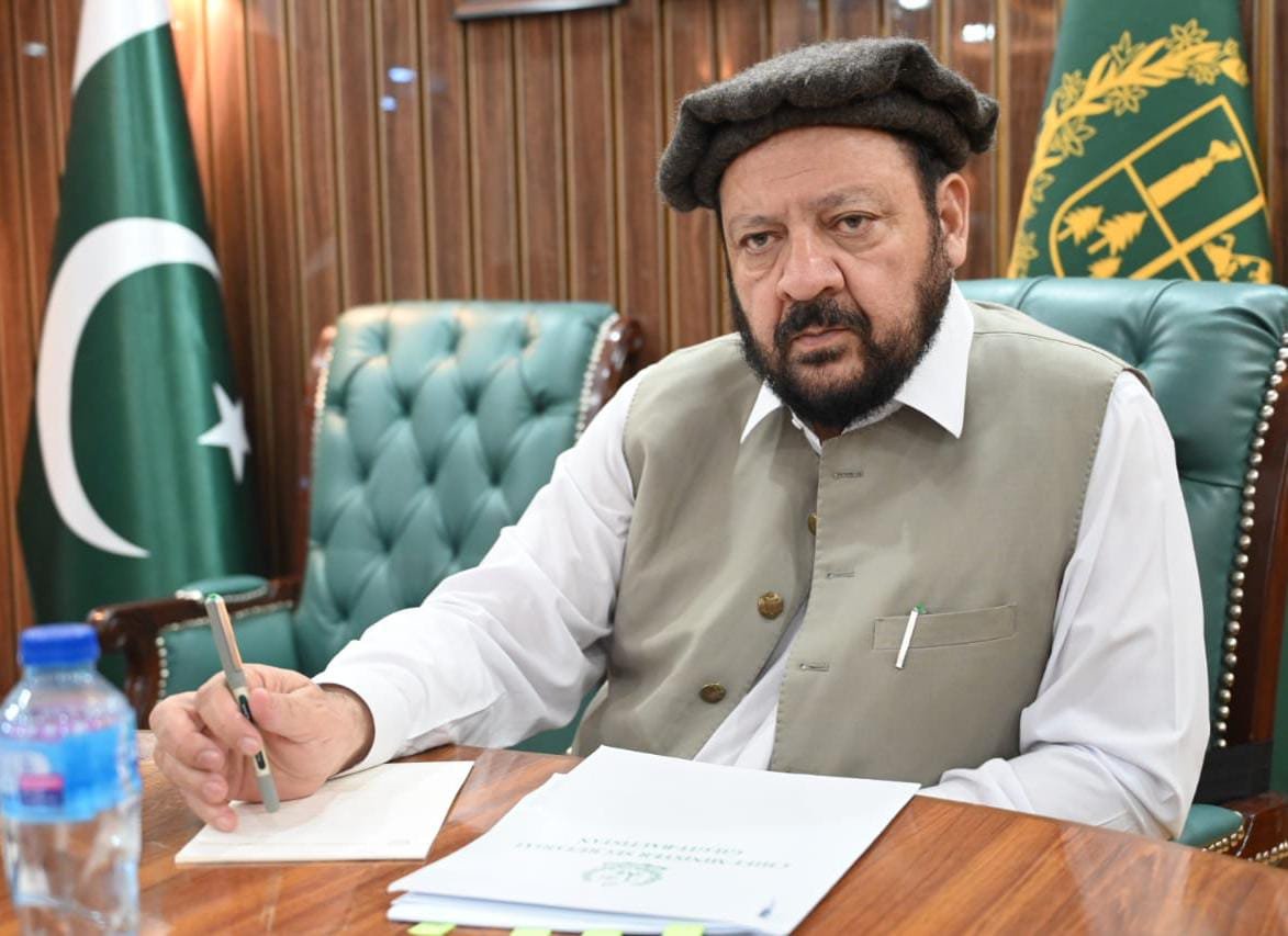 گلگت۔ وزیر اعلیٰ گلگت بلتستان حاجی گلبر خان نے بلوچستان ضلع موسٰی خیل میں دہشت گردی کے واقع کی شدید مذمت کرتے ہوئے کہا ہے کہ معصوم اور بےگناہ شہریوں کی جانوں کے ضیاع پر دلی دکھ ہوا۔