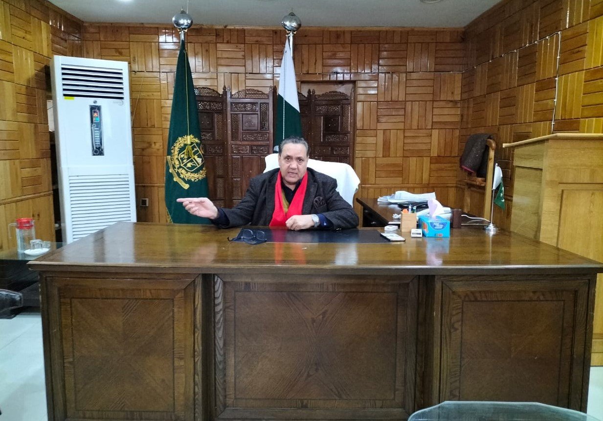 گلگت۔ چیئرمین  سی ایم ائی ٹی فدا حسین نے اپنے عہدے کا چارج سنبھال لیا۔ اس موقع پر محکمہ کی جانب سے انہیں خوش آمدید کہا گیا اور محکمہ کے افسران نے تفصیلی بریفنگ بھی دی۔